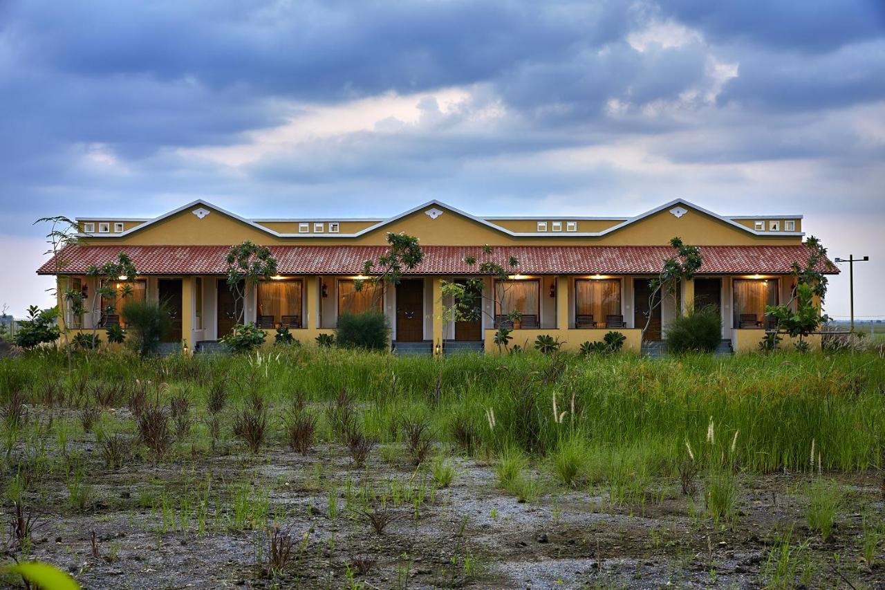 Blackbuck Safari Lodge Velavadar Bavliari Bagian luar foto